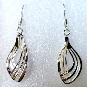 Elegant s925 Sterling Silver Drop Earrings